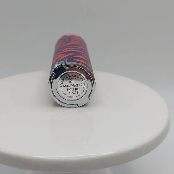 Givenchy Le Rouge Edition Couture in Red and Blue Original Box. - Picture 5 of 10